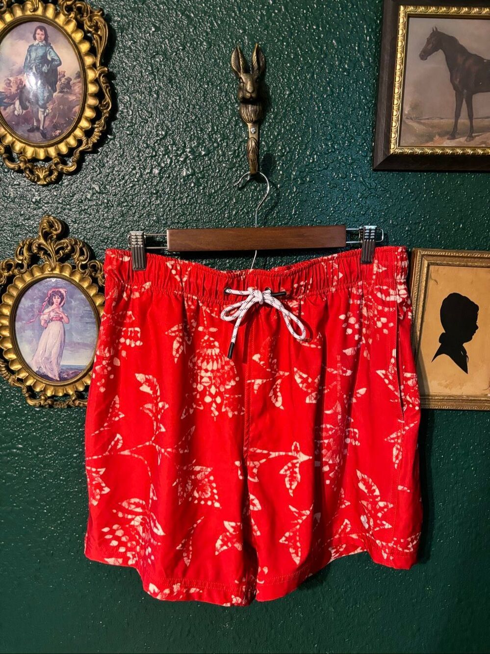 Lucky Brand Men’s Red Patterned Swim Trunks Sz L 6”